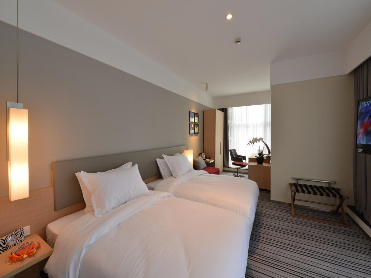 Renli Hotel Chengdu Zewnętrze zdjęcie
